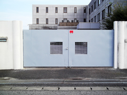 門扉修理・塗装施工後